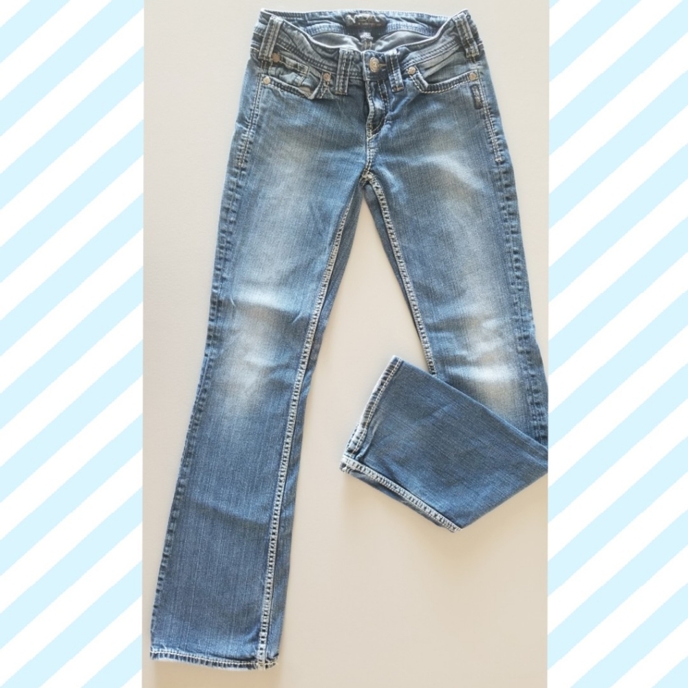 Women's Silver Jean's size 27x 33